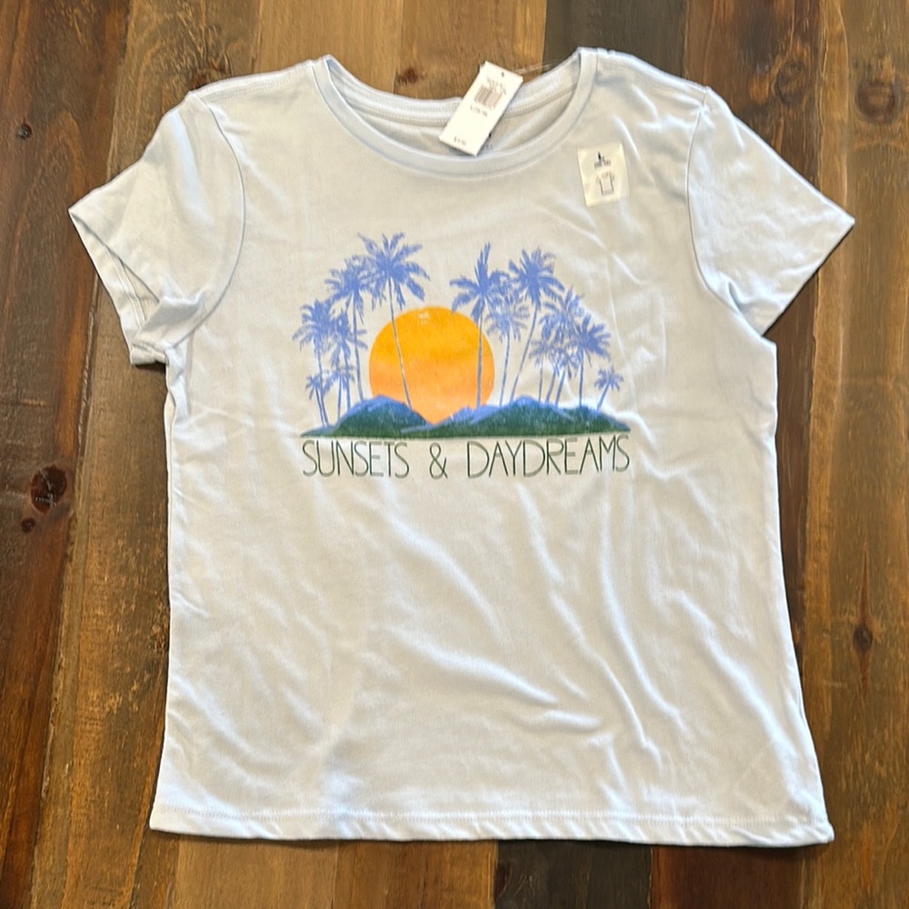 NWT- Old Navy Sunsets & Daydreams Kids T-Shirt - Lt. Blue